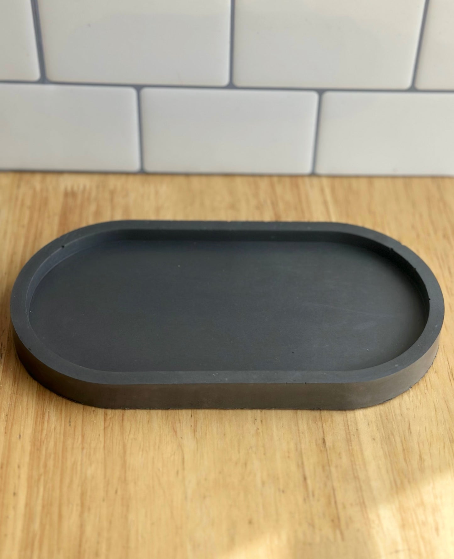 Oval tray